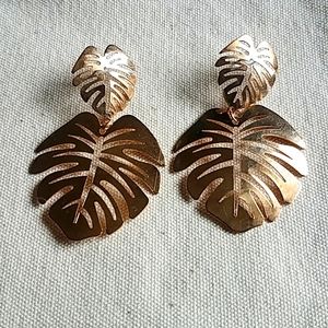 Hawaiian earrings